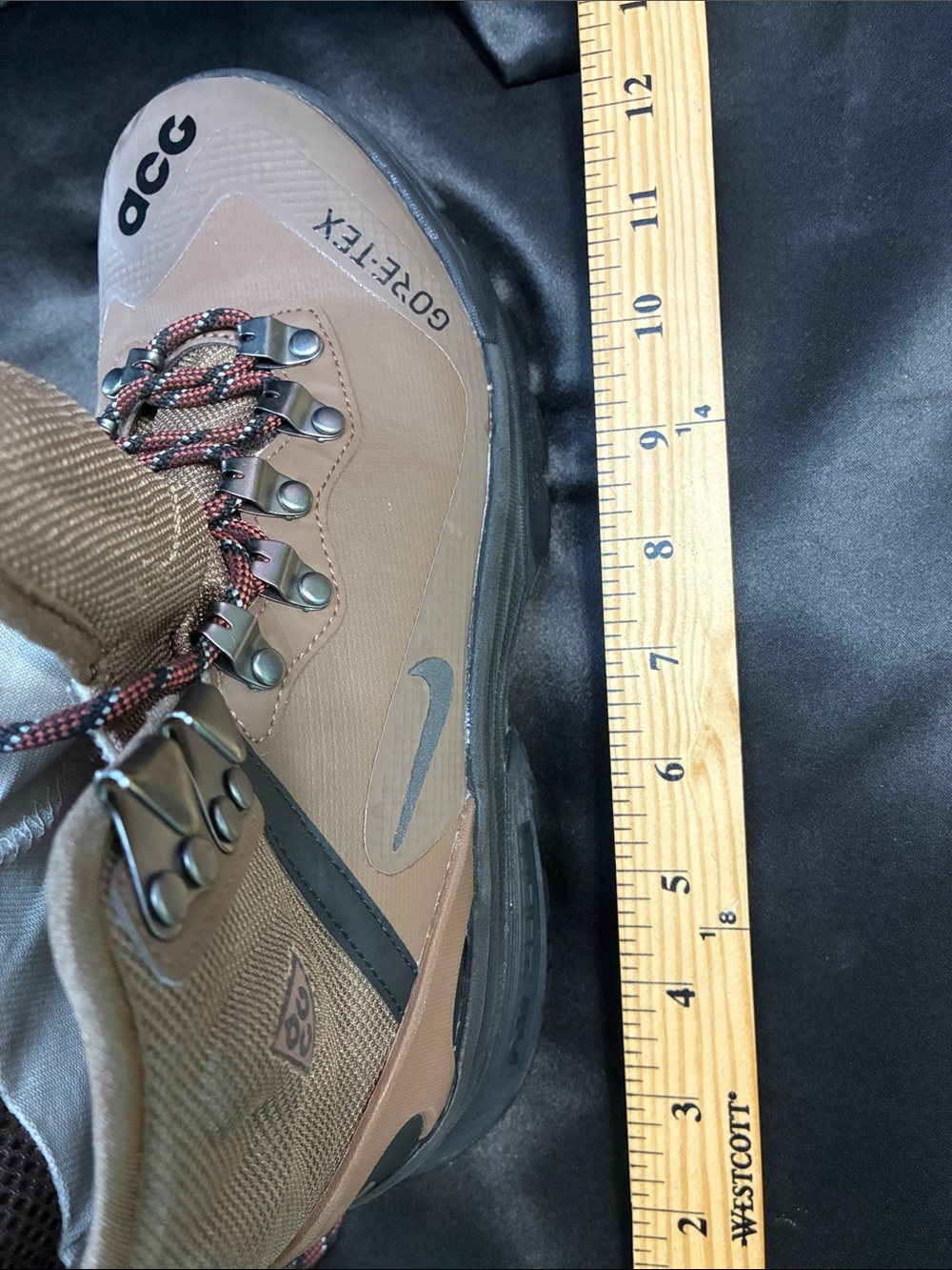 Nike ACG Men’s Brown Gore-Tex Lace-Up Hiking Boots Size 5 - Picture 16 of 16